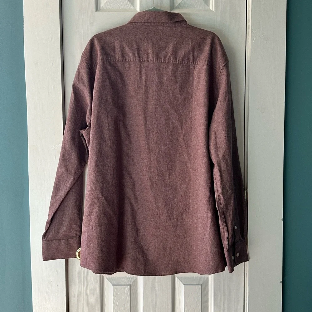Julian & Mark Men's Burgundy Button-Down Shirt